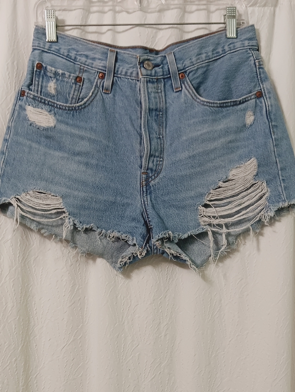 Levis 501 Light Blue Distressed High-Rise Shorts Size 28